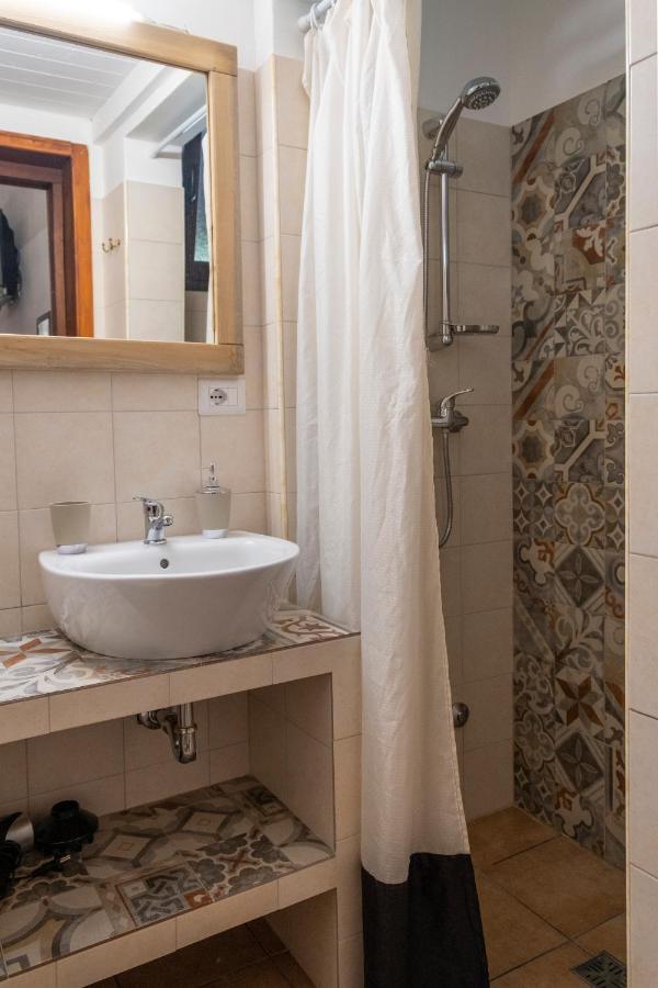 A Lu Fanizza Bed & Breakfast Cutrofiano Exterior foto
