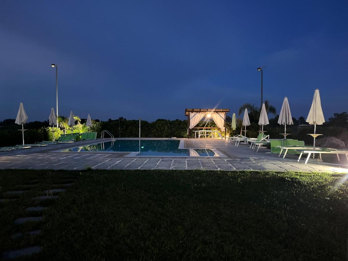 A Lu Fanizza Bed & Breakfast Cutrofiano Exterior foto