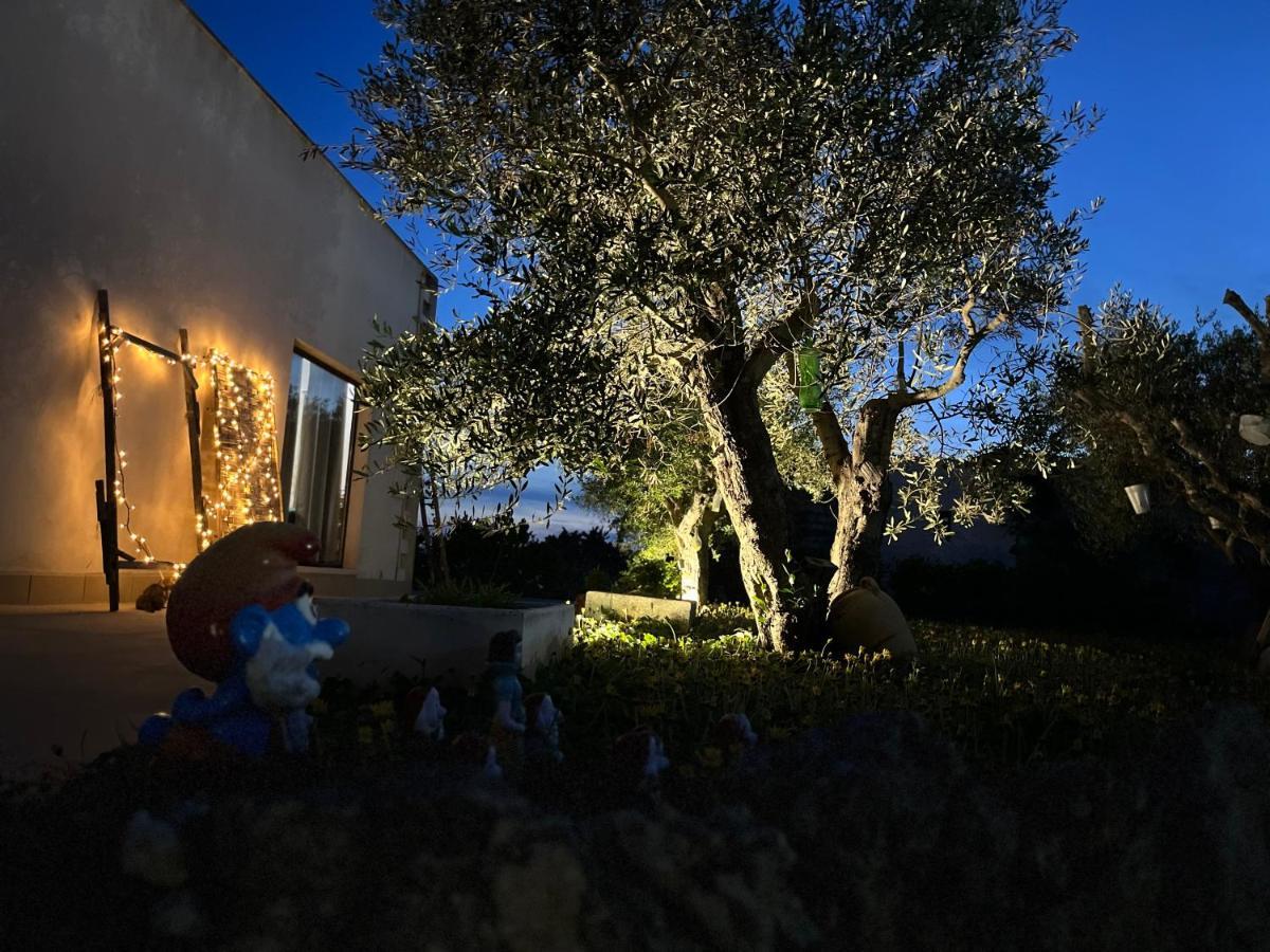 A Lu Fanizza Bed & Breakfast Cutrofiano Exterior foto