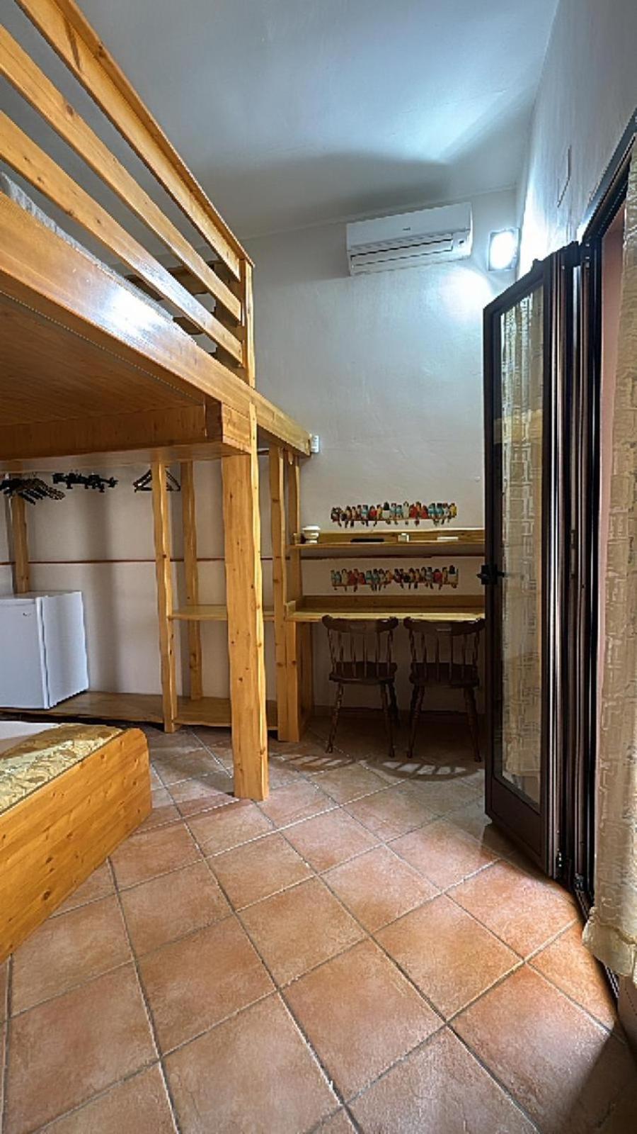 A Lu Fanizza Bed & Breakfast Cutrofiano Exterior foto