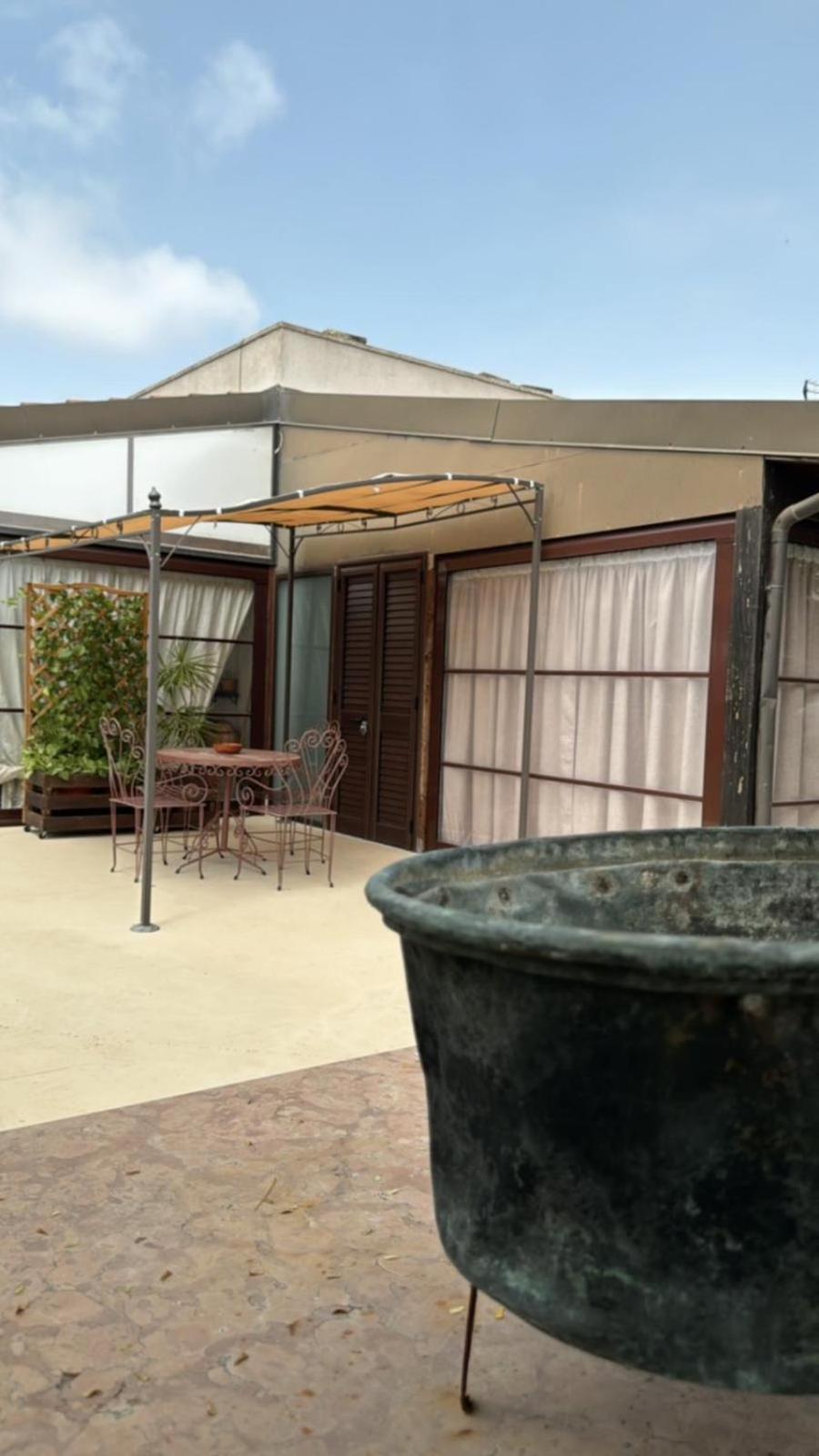 A Lu Fanizza Bed & Breakfast Cutrofiano Exterior foto